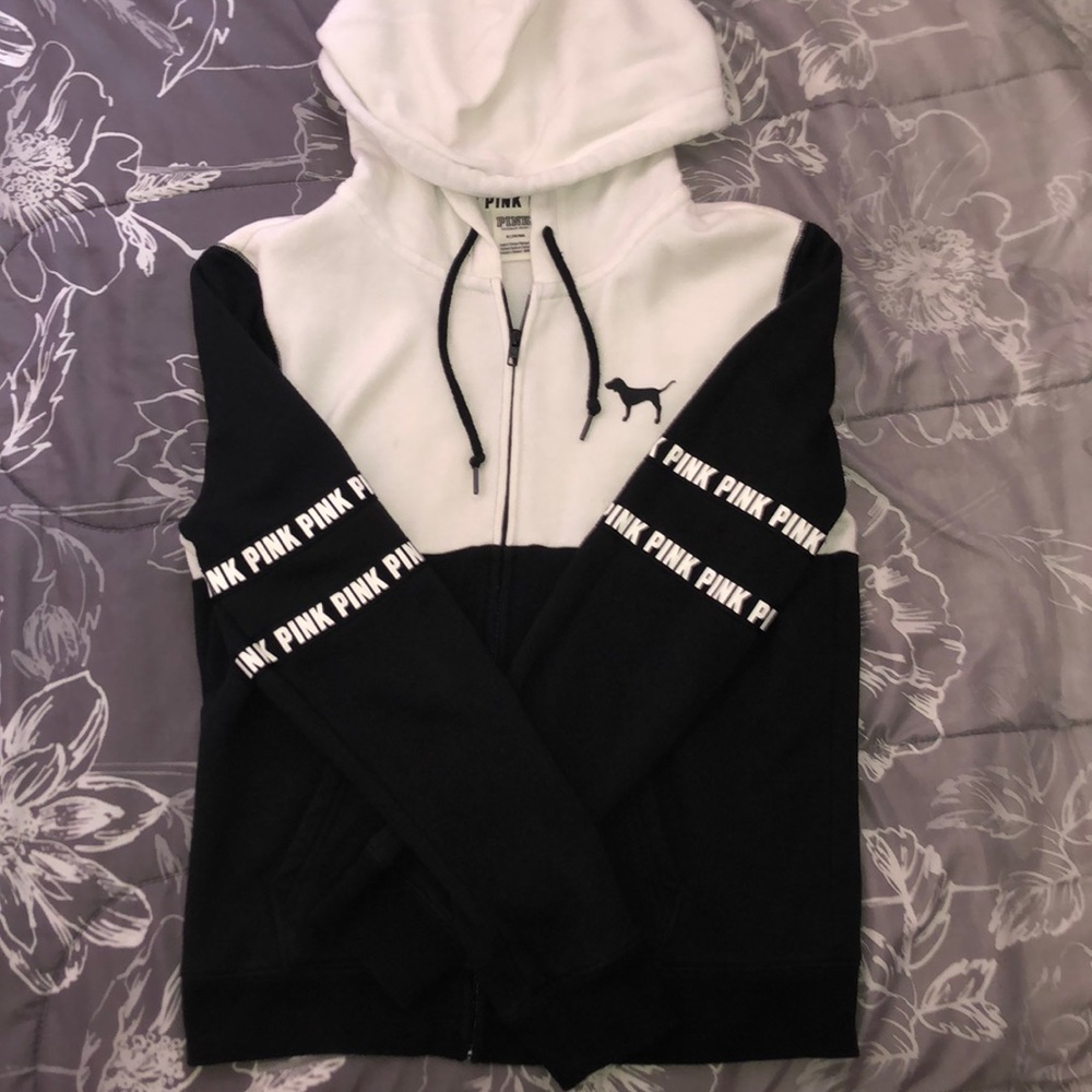 VS PINK FULL-ZIP SWEATER